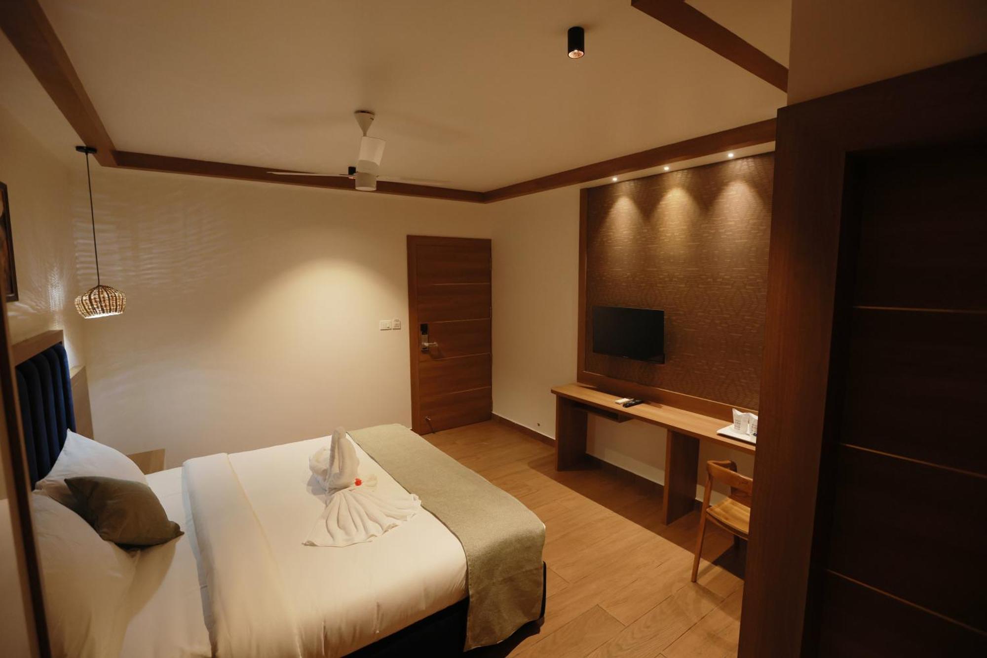 Отель Cmk Habitat Centre Коччи Экстерьер фото